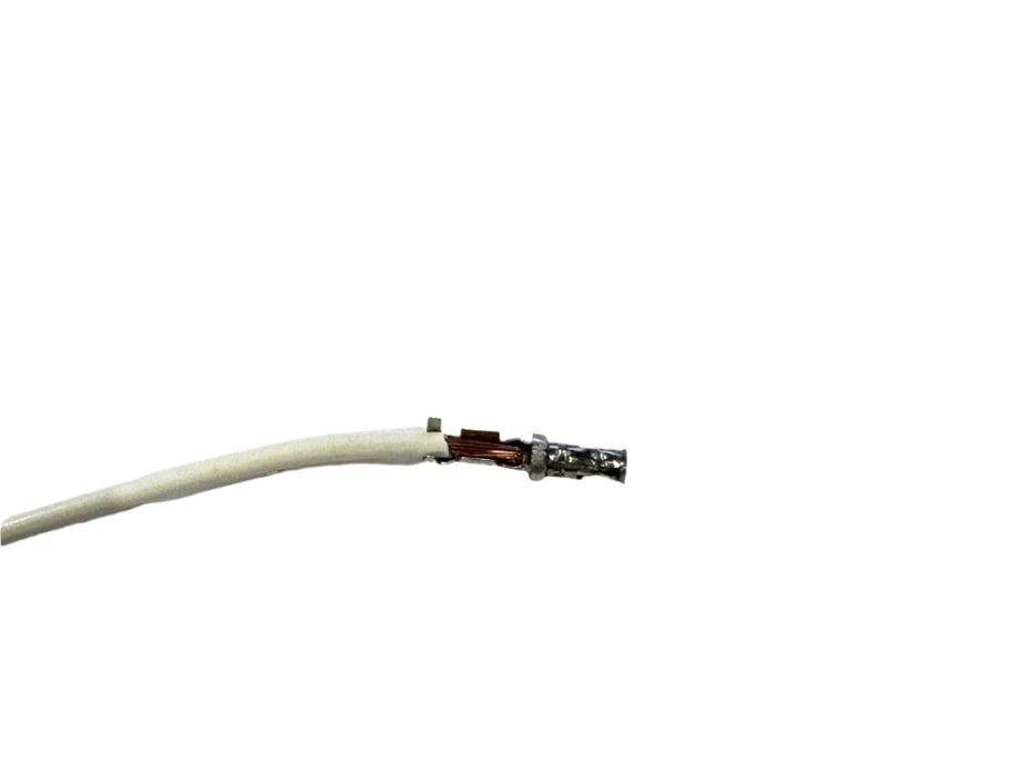 Place wire into pin/socket like this.