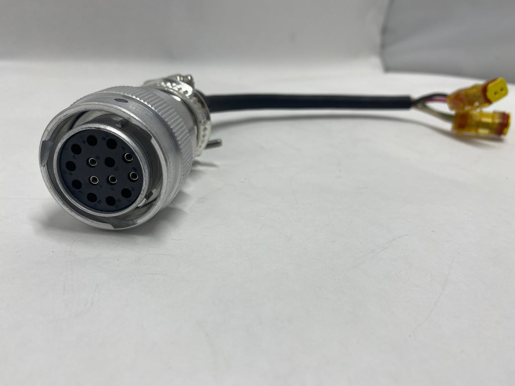 PINORE ジレ 7d9c23d1-2a7e-4ae1-becf-